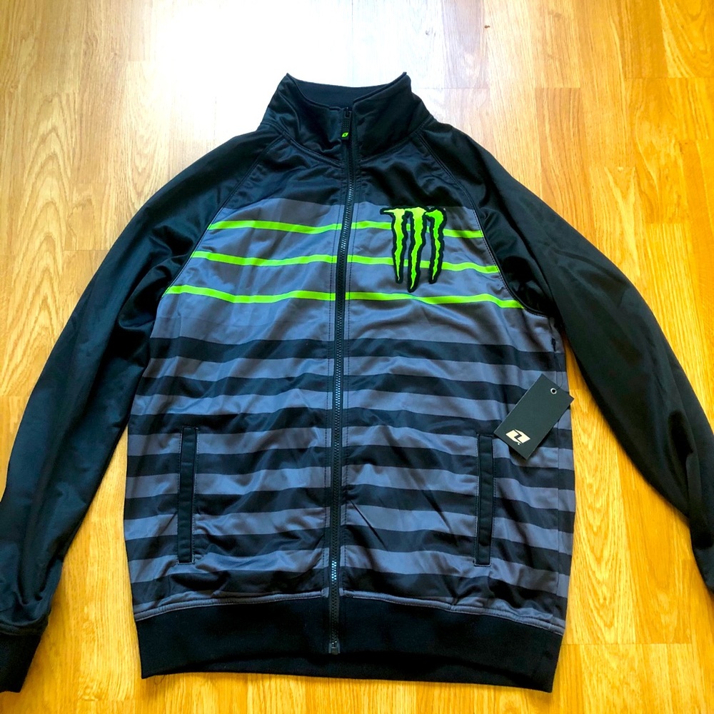 Zip up men’s track jacket